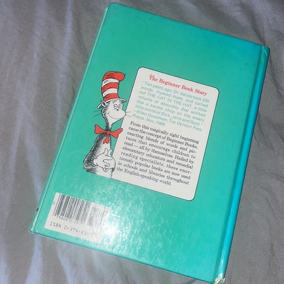 Dr. Suess Book - English and Spanish! - Picture 2 of 6